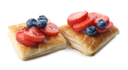 Poster - Tasty puff pastries with berries isolated on white