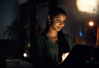 Aufkleber - Night, business woman and tablet in office for connection, research and online ideas for problem solving. Working late, web designer and digital with smile for results, solution and creative skills