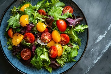 Close-up of a Fresh Salad with Mixed Greens and Cherry Tomatoes