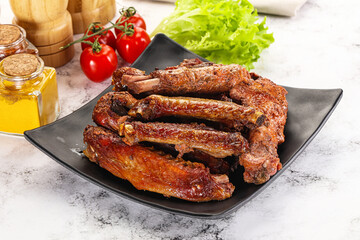 Poster - Roasted duck wings with sauce