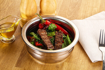 Sticker - Salad with grilled beef steak