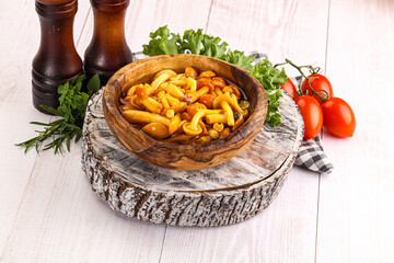 Canvas Print - Marinated honey mushroom in the bowl