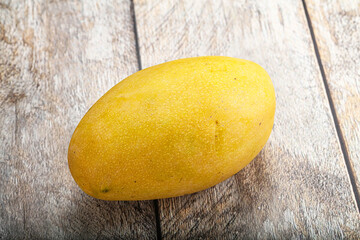 Sticker - Sweet ripe juicy tropical mango fruit