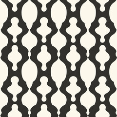 Poster - A seamless pattern featuring interlocking black shapes against a light background, creating a striking visual effect.