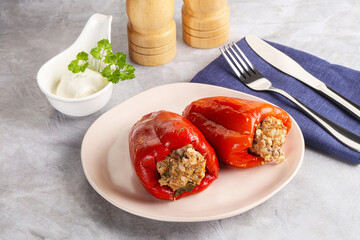 Canvas Print - Stuffed bell pepper with minced meat and rice