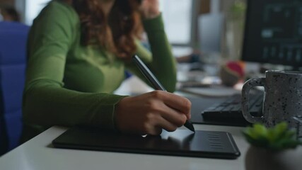 Poster - Businesswoman hand using tablet writing with stylus closeup. Secretary calling