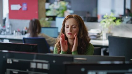 Poster - Focused manager using pc working office at open space closeup. Exhausted woman