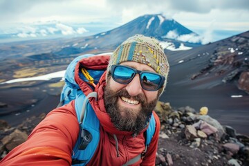 Aufkleber - A person wearing a beard, sunglasses, and a hat
