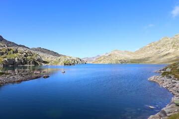 Wall Mural - Mountain lake in Aiguestortes and Sant Maurici National Park, GR11 long-distance hiking trail, Pyrenees