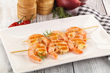 Grilled king prawn skewer snack