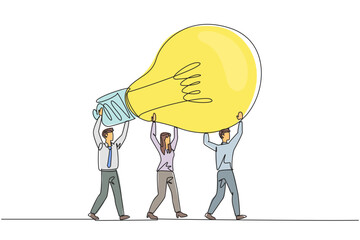 Poster - Single continuous line drawing a group of businessmen and businesswomen work together to carrying a lightbulb. Providing innovation. Brilliant idea. Enlightening. One line design vector illustration