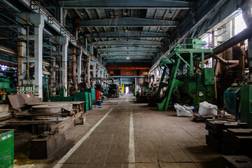 Wall Mural - Heavy mechanical engineering factory production line. Interior of workshop