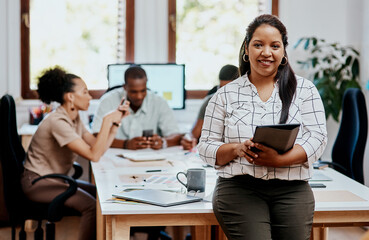 Canvas Print - Portrait, business woman and office with tablet, smile and project management as professional. Female person, employee and tech as staff, creative and web designer for company or coworking in Brazil