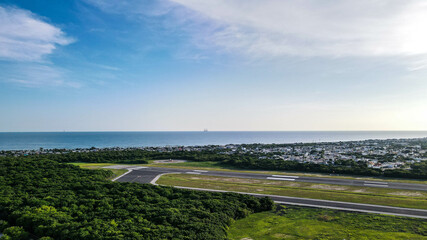 Aeropuerto y ciudad de Merida Yucatán, dron view