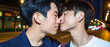 © P'Sau - 日本人ゲイカップルのキス（AI生成画像）