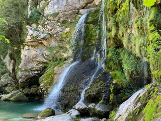 The Virje waterfall on the Glijun stream (Bovec, Slovenia) - Der Virje Wasserfall am Glijun Bach oder Virjefall (Bovec, Slowenien) - Slap Virje or Vodopad Virje (Bovec, Slovenija)