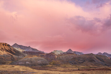 Canvas Print - Mountains on sunset