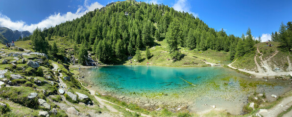 blue mountain lake