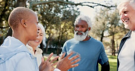 Canvas Print - Fitness, senior people and personal trainer in park for planning, brainstorming running route and sport. Elderly group care, woman or discussion in nature for workout, training or advice for progress