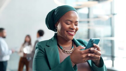 Canvas Print - Office, black woman and happy with smartphone for email notification, text message and entertainment. Business person, professional and smile or laugh with social media post and comments with fun