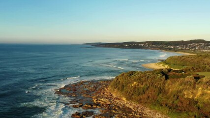 Poster - Residential life style houses on Swansea head in Caves beach Pacific coast in AU 4k.
