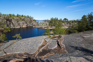 Wall Mural - The coast of Lake Ladoga