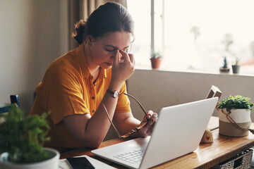 Aufkleber - Woman, laptop and anxiety with eye strain for writing, blog or article in home office. Journalist, headache and stress for remote work, planning or research for copywriting freelance career in house