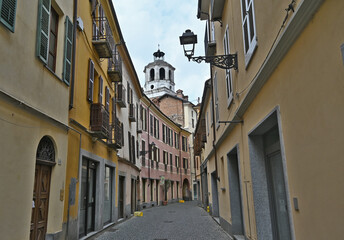 Savigliano, strade, palazzi e vicoli del centro storico - Cuneo, Piemonte