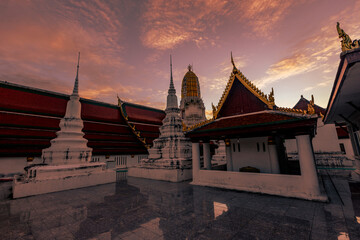 Wall Mural - Blurred natural atmosphere background in the morning along the Nan River in Phitsanulok, Thailand near Wat Phra Si Rattana Mahathat and Chedi Luang of Wat Ratchaburana.There are beautiful old.