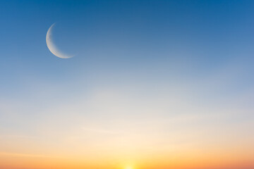 Wall Mural - crescent moon and star on ramadan night sky with beautiful twilight, horizon evening sky background 