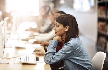 Canvas Print - Woman, computer and student learning at library for education, knowledge or test preparation in college. University research, girl and internet for studying, project notes and online exam report