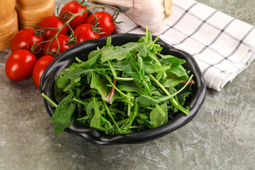 Wall Mural - Arugula and spinach mix salad