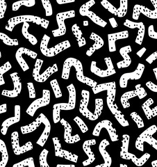 Poster - Using black question marks with a transparent background fits products with a mysterious theme, such as mystery boxes