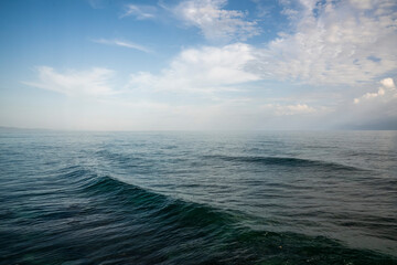Wall Mural - sea waves and blue sky