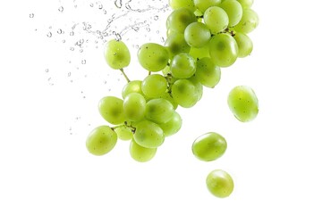 Poster - Fresh grapes suspended in water for a unique visual effect