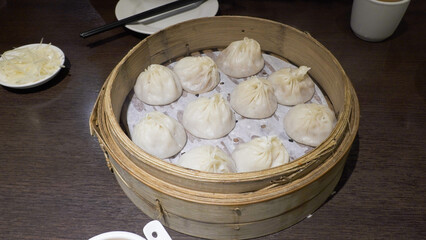 chinese steamed dumplings