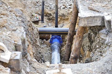 Repair and replacement of underground water pipes. Installation of underground water supply system.