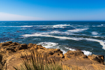 Wall Mural - Waves Crashing at Devils Punchbowl, Oregon Coast, Summer, Oregon