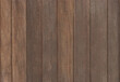 © MaraCandelaria - Fondo panorámico de madera con tablones verticales en color marrón, textura natural y rústica