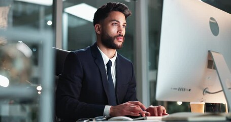Leinwandbilder - Computer, typing and man in office, night and serious for email, online and overtime for professional. Virtual assistant, web and writing of information in message, employee and confident with report