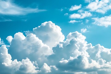 Poster - Bright blue sky with white fluffy clouds and sunbeams, beautiful nature background