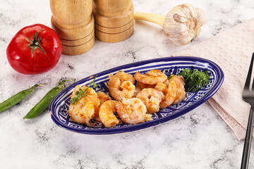 Stir fried prawn in sweet and sour sauce