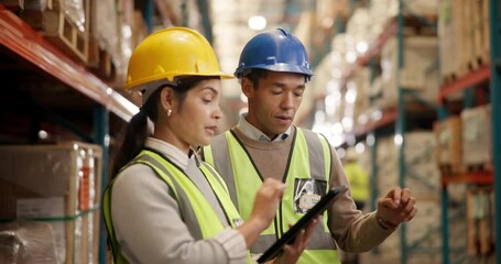 Canvas Print - Tablet, engineer team and planning at warehouse for shipping, logistics or freight distribution discussion on technology. Factory, people and collaboration for inventory, stock or storage management