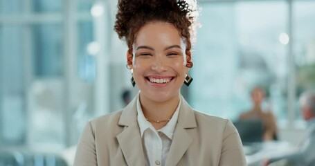 Poster - Business, office and face of woman with smile, confidence and about us at project management agency. Happy portrait, businesswoman or HR consultant with professional opportunity, pride and support