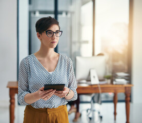 Poster - Office, businesswoman and thinking with tablet for digital agency, research and website information. Workplace, female person or manager with planning for online page, content creation and blog post