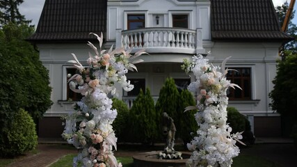 Canvas Print - arch for a wedding ceremony made of flowers