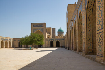 Wall Mural - Inner courtyard of the Kalyan Mosque in Bukhara