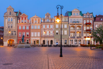 Wall Mural - Facades of old colorful houses on the Town Hall Square in Poznan