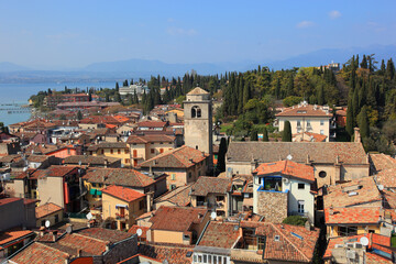 general view of the old town of sirmione on the southern shore of lake garda, province of brescia, l