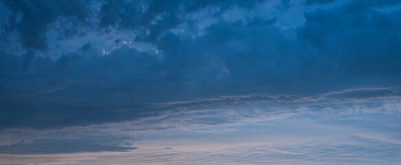 Wall Mural - grey thunderclouds at the sky, rainy weather